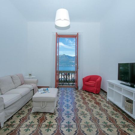 Apartamento Residenza Oleandro Luino Exterior foto